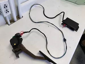 Corvette C5 TAC Throttle Control Module 25311783 with Pedal AND Harness USED KIT - Picture 1 of 6