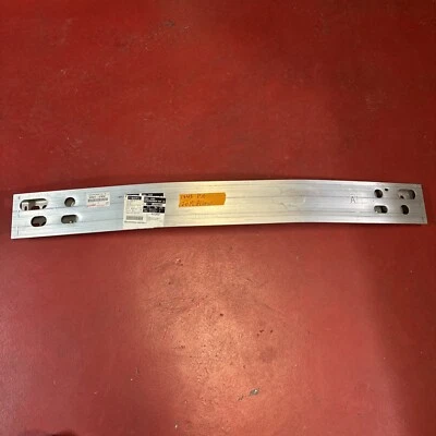 12-15 Toyota Prius Front Bumper Reinforcement Bar Aluminum 52021-47032 Foto 1 de 4
