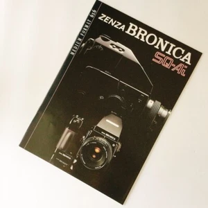 Catálogo japonés ZENZA BRONICA SQ-Ai formato medio publicado en enero de 1997 - Imagen 1 de 14