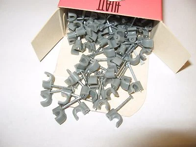 500 each 4mm (0.157") Cable Clips Grey Round Nail Clamps Wire 5 Boxes - Image 1 of 4