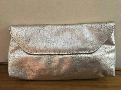 Bolso de Cosméticos BARE ESCENTUALS MINERALS/CLUTCH Metálico Dorado Cojo NUEVO Foto 1 de 4