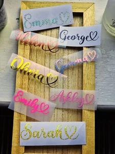 PERSONALISED VINYL NAME STICKER DECAL WATER BOTTLE LUNCH BOX WINE GLASS WEDDING - Picture 1 of 10