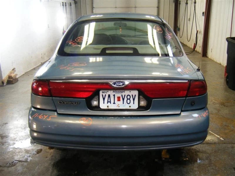 AC Condenser Fits 99-02 COUGAR 10726 Foto 1 de 4