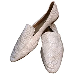 Steve Madden VG Condition Embossed White Snakeskin Flats Shoes Loafers Size 8.5 - Picture 1 of 10