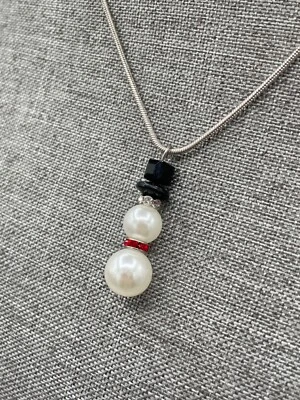 Collar Colgante Premier Designs Invierno Navidad Muñeco de Nieve Imitación Perla Cuentas Foto 1 de 4