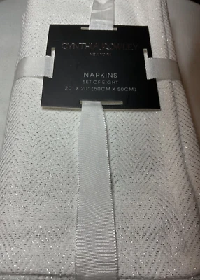 CYNTHIA ROWLEY NEW YORK 8 NAPKINS SILVER 20 X 20 COTTON METALLIC NIP - Image 1 of 2