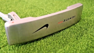 Nike Ignite 001 Putter 34in Golf Club Black Red Rubber Handle Golfing Sport PGA - Picture 1 of 5