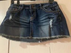 Mini falda vaquera azul para mujer Rue 21 desgastada dobladillo crudo bolsillos talla 5/6 - Imagen 1 de 7