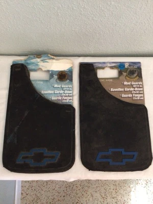 Juego de cuatro guardabarros NOS Chevy Plásticolor 9x15 Foto 1 de 2