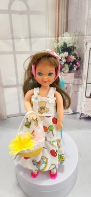 HANDMADE FOR VINTAGE TUTTI LONG PRINT DOLL DRESS SET INCLUDES SHOES - Image 1 of 4