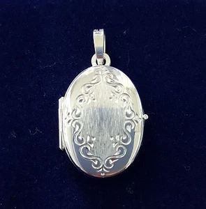 New Sterling Silver Oval Locket Photo Memories Family Love Sweet Engrave Friends - Picture 1 of 3