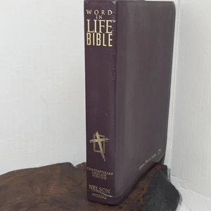 1998 The Word in Life Bible, Contemporary English Version (CEV) NELSON 3415BG - Picture 1 of 13
