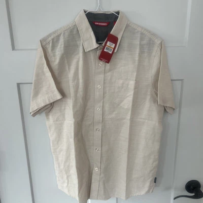 ¡NUEVO CON ETIQUETAS! ¡Hallazgo raro! Camisa para hombre Union Bay talla S beige abotonada precio de venta sugerido por el fabricante 46 USD-Fotos Foto 1 de 4