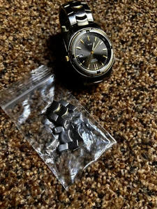 Citizens Herren WR-50 5 Tage Datum Uhr Quarz, NEUE BATTERIE - Bild 1 von 3