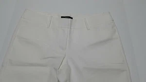 Mossimo Stretch Extensible Shorts For Women 8 White NWOT - Picture 1 of 11