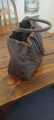 bolsa veari cocodrilo marrón chocolate Foto 1 de 4