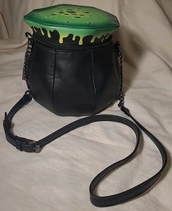 Mad Engine Cauldron Bubbling Potion Purse Crossbody Halloween Candy Treat Bag - Bild 1 von 12