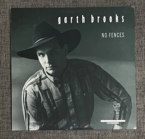 Garth Brooks ¨No Fences¨ (Pearl Records – 831-08) LP/Vinyl Remixed & Remastered - Picture 1 of 5