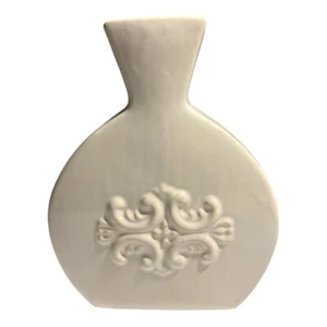 Ceramic Vase | Uniquely Shaped | Ivory - Picture 1 of 3