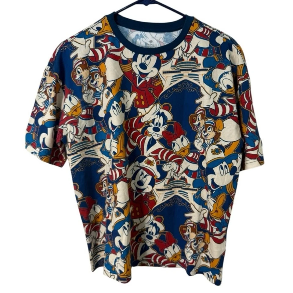 Camiseta Disney Cruise Line Estampado Completo Mickey Goofy Donald Chip Dale Juventud 14 Foto 1 de 4