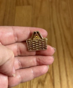 Eastern Star Basket Anstecknadel Pinback Korb selten goldfarben - Bild 1 von 3