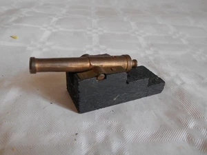 Vintage Brass canon french 1910s 7cms long castle or ships original - Picture 1 of 4