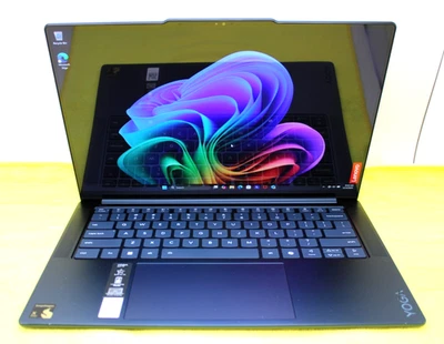 LENOVO YOGA SLIM 7 14Q8X9 16GB 512GB SSD WIN. 11 / ENVÍO GRATIS. Foto 1 de 4