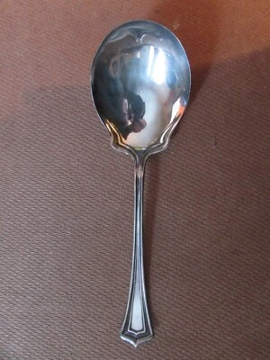 Talheres vintage Rogers 1881 padrão Scotia 1915 colher de frutas 8 1/2" placa de prata - Imagem 1 de 4