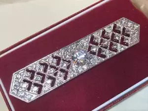Beautiful Art Deco Style Geometric Crystal Silver Bar Brooch Shawl Pin Jewellery - Picture 1 of 10