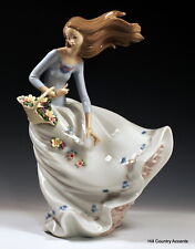 Lladro "Petals On The Wind" #6767 - Perfect, Clean & Pristine - Free Ship -Mint