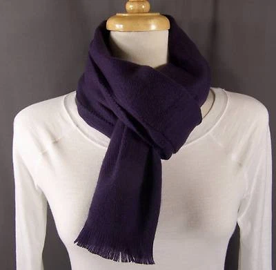 Bufanda de punto plano liso púrpura oscuro tacto de lana 56" largo abrigo de invierno suave Foto 1 de 4