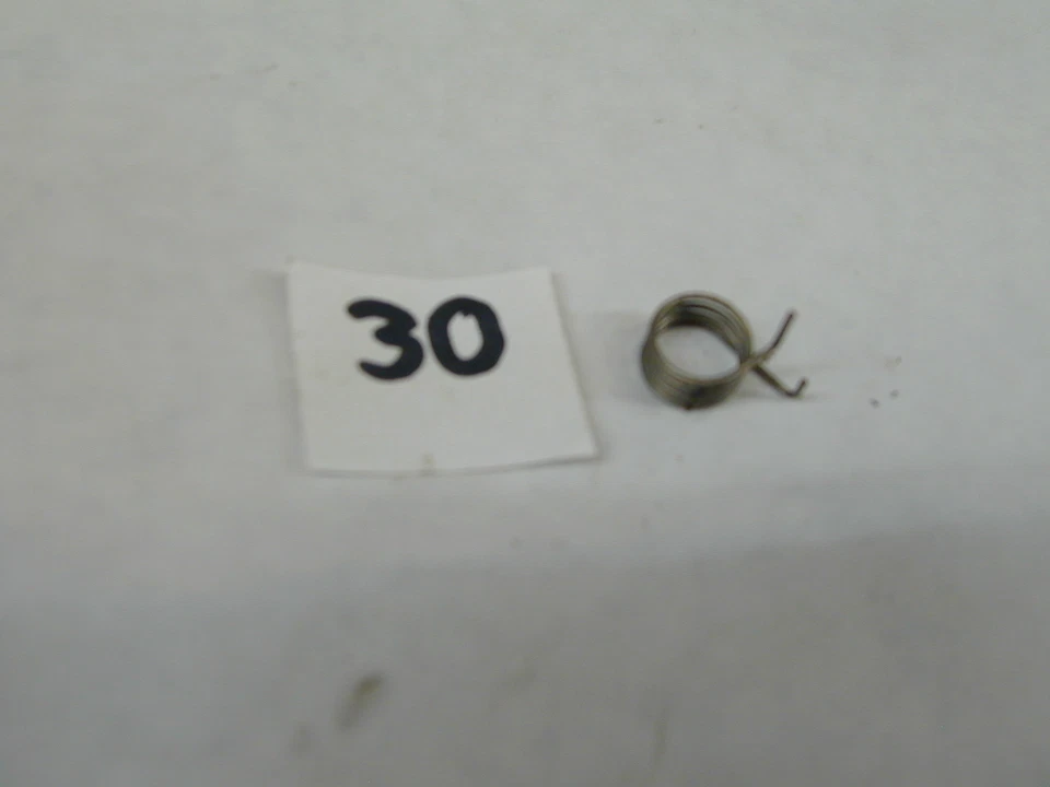 Makita RBC201 Weed Eater Trimmer OEM - Trigger Spring - Image 1 of 1