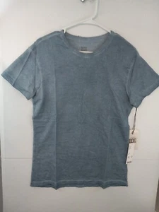 URBAN OUTFITTERS BDG Short Sleeve Crew Neck Distressed Dyed T-shirt NWT Small - Picture 1 of 3
