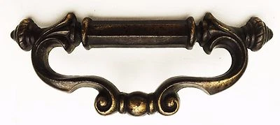 Tirador de cajón con manija de gabinete francés MCM de latón herrajes antiguos de colección centro de 1" Foto 1 de 4