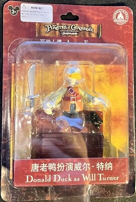 Figura de acción PIRATAS DEL CARIBEÑO DE LOS PARQUES DE DISNEY Donald como Will Turner 3" NUEVA Foto 1 de 2