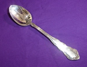 REED & BARTON DRESDEN ROSE TEASPOON 6" SILVERPLATE EXCELLENT MULTIPLES - Picture 1 of 3