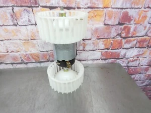 Mercedes Benz Gebläsemotor klein 0 130 111 015 Bosch - Bild 1 von 3