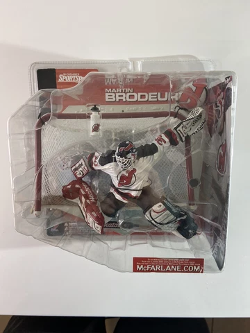 Martin Brodeur New Jersey Devils 2001 Figure McFarlane SportsPicks Series 1 Cover