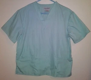 NATURAL UNIFORMS Nurse Womens Scrub Top SIZE XS Light Teal Color Blouse - Picture 1 of 3