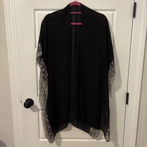 Boutique Overlay Kimono - Medium Black - Item#484 - Picture 1 of 8