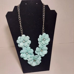Silver Tone Pale Blue Petals Flowers Rhinestone Bib Necklace Statement Roses - Photo 1/10