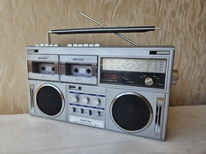 BOOMBOX EVERSONIC or Siemens RM793 Cassette Player Radio 1980s - Picture 1 of 17