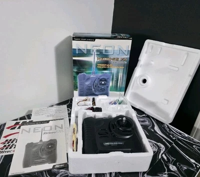 Control Remoto Avión Hitec Neon-SS RC FM Single Stick Radio Canal 50 Micro Foto 1 de 4