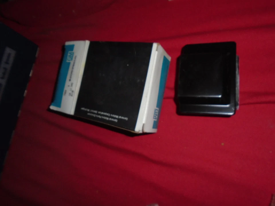 1987-1991 Bonneville 1985-1989 Astro GMC Safari пепельница задний четверть подлокотника - Изображение 1 из 1