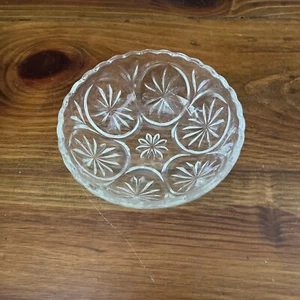 Vintage Anchor Hocking Medaillon klar 4" Glas Schüssel Dip Obst Dessert Dekor - Bild 1 von 10