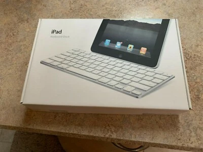 Apple MC533LL/B Keyboard Dock A1359 (For 1st, 2nd, & 3rd Gen iPad) - Image 1 of 4