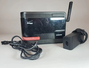 Samsung SCS-26UC4 Verizon Wireless Network Extender Black - Photo 1 sur 8