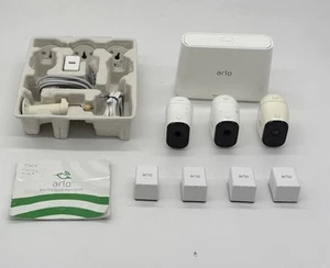Netgear ARLO Base Station Hub VMB4000 w/ 3 Arlo Pro Cameras VMC4030 x4 Batteries - Picture 1 of 9