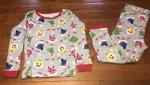 Pinkfong Baby Shark Toddler Boy Christmas Long Sleeve Pajamas PJs 3T New - Picture 1 of 6