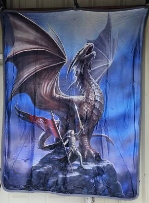 ANNE STOKES NOBLE DRAGÓN MUJER GUERRERA ESPADA ARROJAR MANTA SHERPA RESPALDO 50X60 Foto 1 de 3